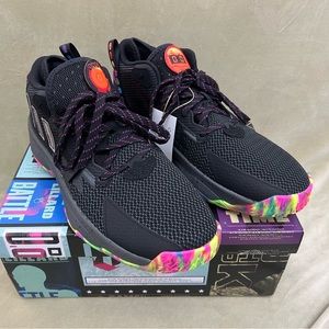 brand new Adidas  Sneaker